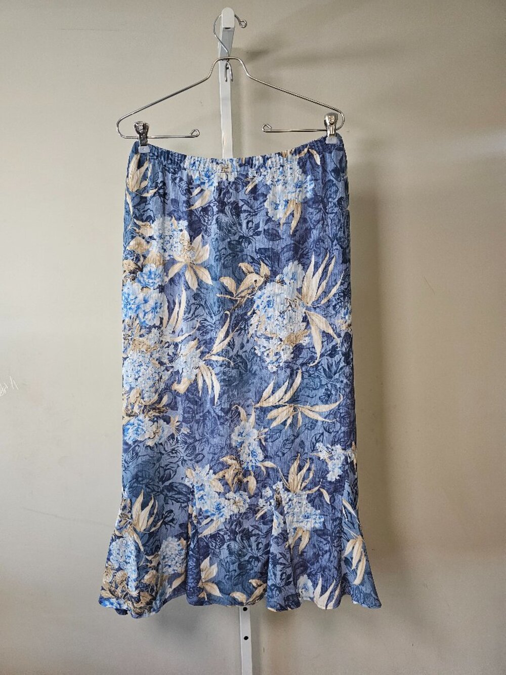 TanJay Skirt Blue Tan Floral Midi Pleated Boho Cottage 16W